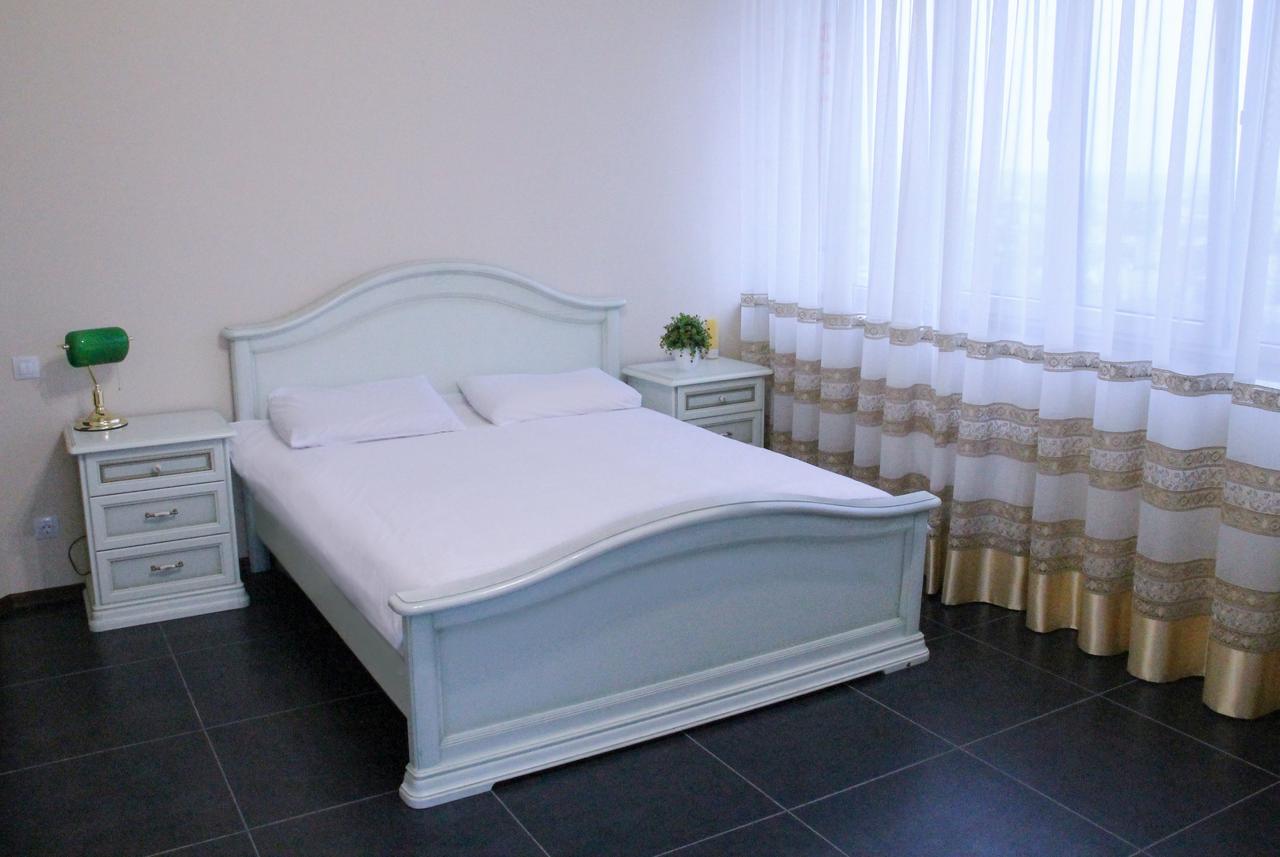 Apartment On Lukyanovska 키예프 외부 사진